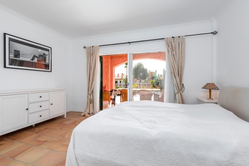 Wunderschönes Apartment mit Teilmeerblick in Top Anlage in Santa Ponsa