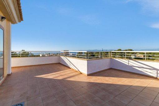 Traumhafte Terrasse mit Ausblick