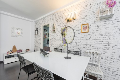 Tolle, komplett möblierte Wohnung im ersten Stockwerk in Campos - kaufen