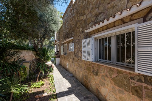 Wunderschönes mallorquinisches Chalet aus Stein, nur einen Steinwurf