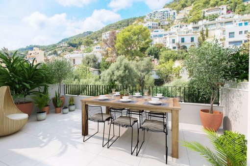 Neues Reihenendhaus in Genova mit Pool, Garten, Dachterrasse und