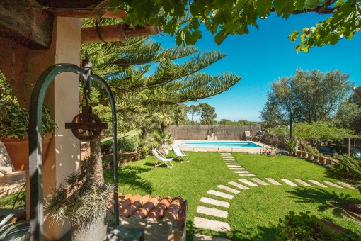Bezaubernde Finca mit Pool in 
