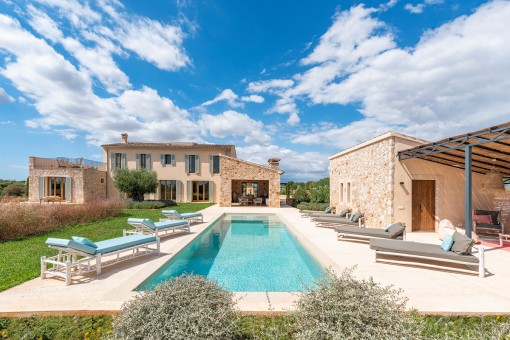 Beeindruckende Luxusfinca mit spektakulärem Panoramablick bis hin zum Meer in Santanyí