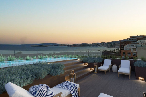 Terrasse, Pool und Meerblick