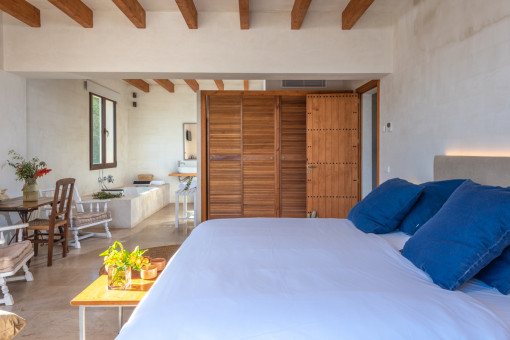 Blick zum Badezimmer en Suite