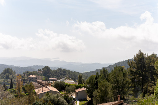 Panoramablick bis zum Meer