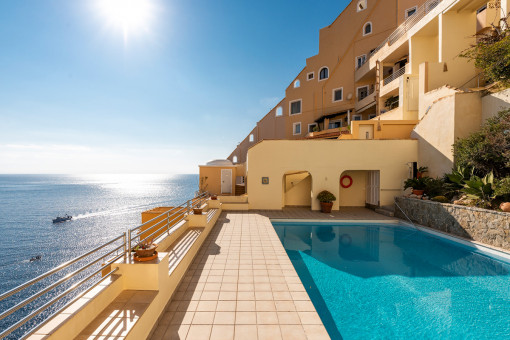 Wunderschöne Wohnung mit atemberaubendem Meerblick in Port d'Andratx