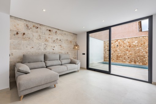 Modernes Reihenmittelhaus mit einem eigenen Pool in Ses Salines