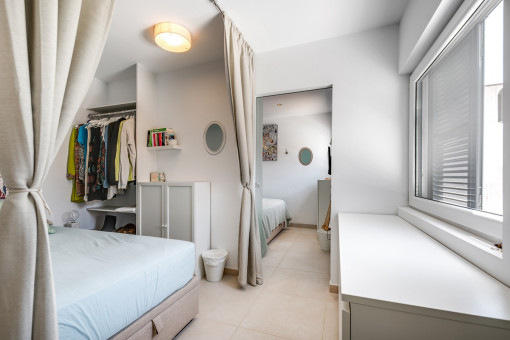 Großes Doppelschlafzimmer