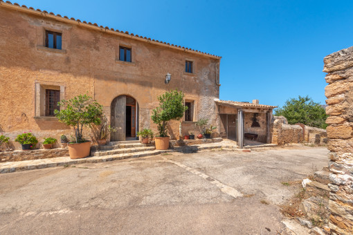 Traditionelle Fincaanwesen mit ca. 543 ha Land