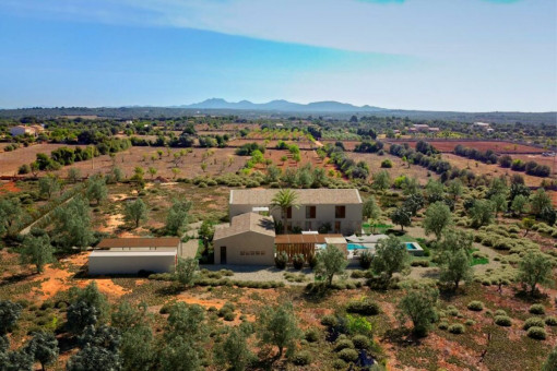 Traumfinca mit einzigartigem Design, modernster Technik und Meerblick bis nach Cabrera