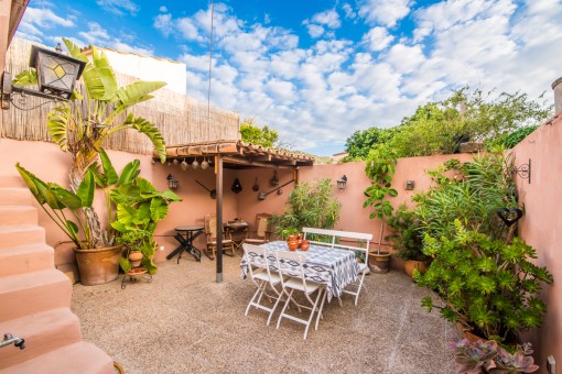 Gemütliches Dorfhaus mit 2 Terrassen in Capdepera