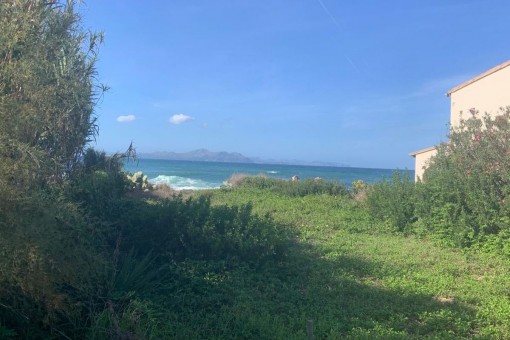 Baugrundstück in zweiter Linie mit Meerblick für freistehendes Einfamilienhaus in Colònia de Sant Pere