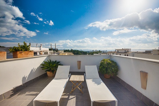 Moderne Wohnung in Puerto Alcúdia nur 30 m von der Promenade entfernt und mit toller Sonnenterrasse