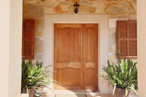 Mediterranes Dorfhaus mit Pool ruhig gelegen in Ses Salines