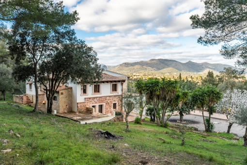 Für Liebhaber - Entzückend renovierte Finca mit traumhaftem Panoramablick nahe Artá