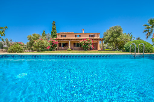 Schöne Finca mit Swimming Pool in ruhiger Lage zwischen Pollença und Puerto Pollença