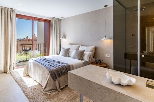 Master Schlafzimmer mit Bad en-suite