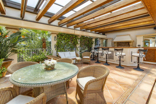 Terrasse mit Grillbereich