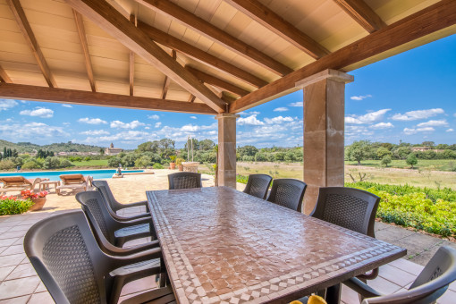 Terrasse mit traumhaften Ausblick