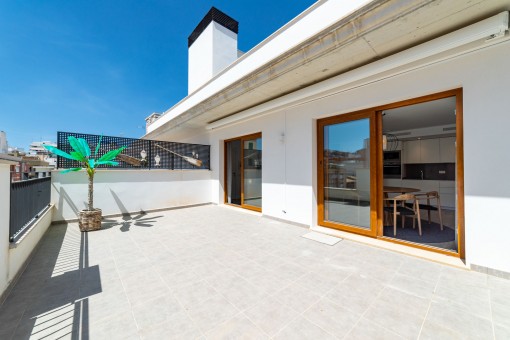 Duplex Penthouse mit schöner Terrasse in zentraler Lage nahe Santa Catalina, Palma