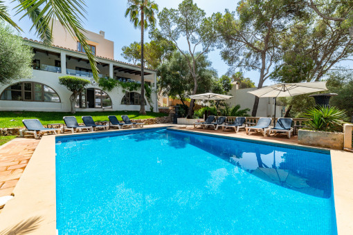 Schmuckstück in Traumlage - Villa mit Pool und Ferienvermietungslizenz in Cala d'Ors Altstadt