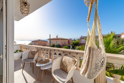 Balkon mit Sitzbereich