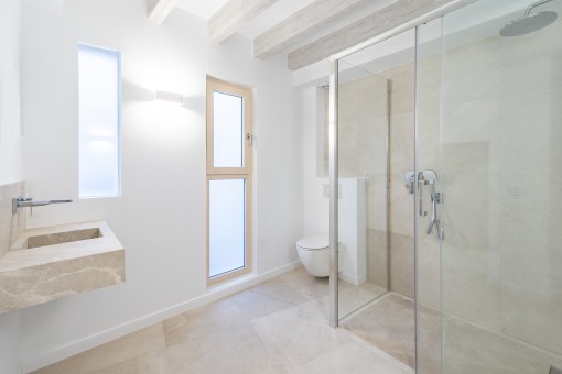 Nobles Badezimmer