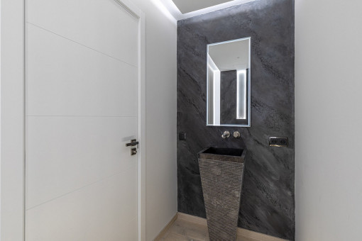 Modernes Gäste-WC