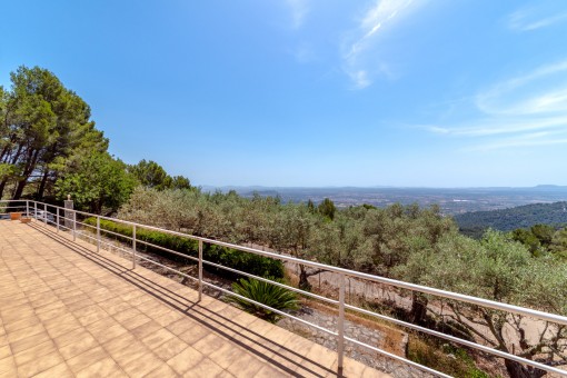 Finca in Biniarroy mit atemberaubenden Panoramablick über die ganze Insel bis hin zum Meer