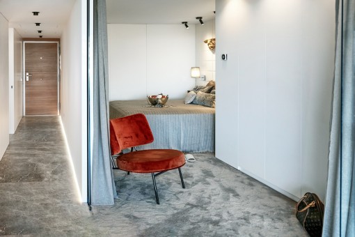 Blick zum Schlafzimmer und Flur