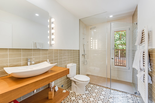 Elegantes Badezimmer