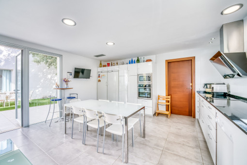 Direkter Zugang zur Patio-Terrasse
