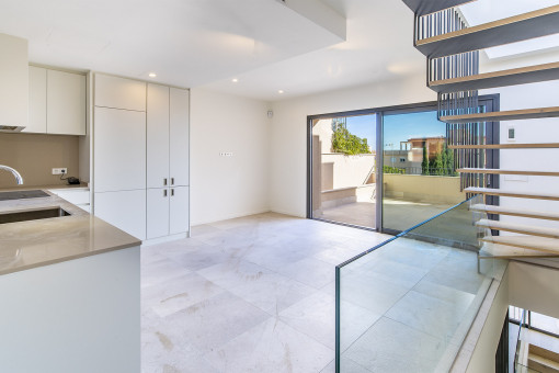 Reihenhaus mit privater Dachterrasse, Jacuzzi und Blick über die Dächer bis zum Meer in El Terreno