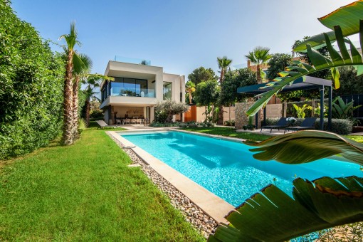 Luxus Smart-Home Villa mit Bodega, Salzwasserpool und Sauna in Santa Ponsa