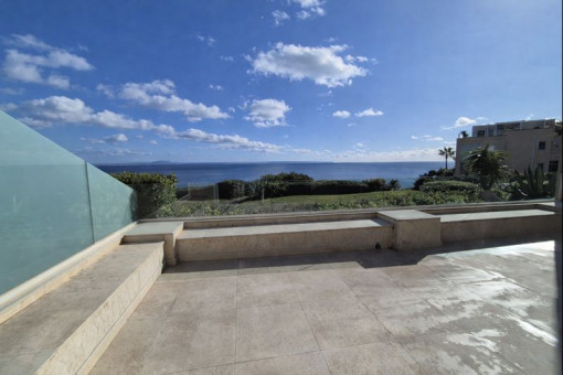 Terrasse mit Meerblick