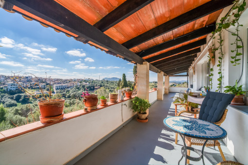 Obere Terrasse mit fantastischen Blick aufs Dorf
