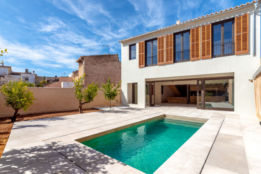 Edles Einfamilienhaus mit Pool und Garage in Alaró