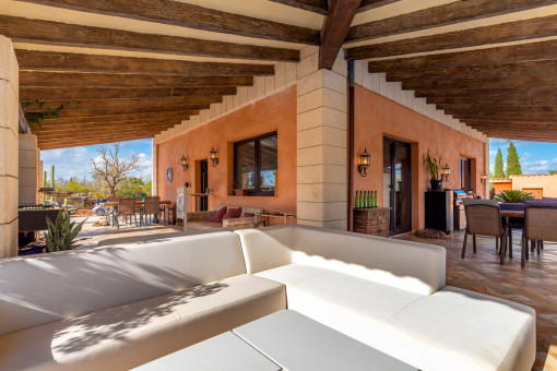 Terrasse mit Loungebereich