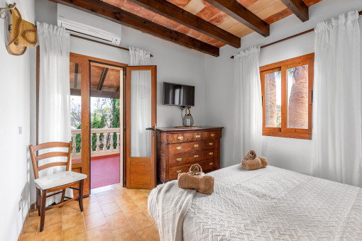 Schlafzimmer mit Terrassenzugang