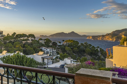 Charmantes Penthouse mit spektakulärem Panoramablick in bezaubernder Anlage in Port d'Andratx