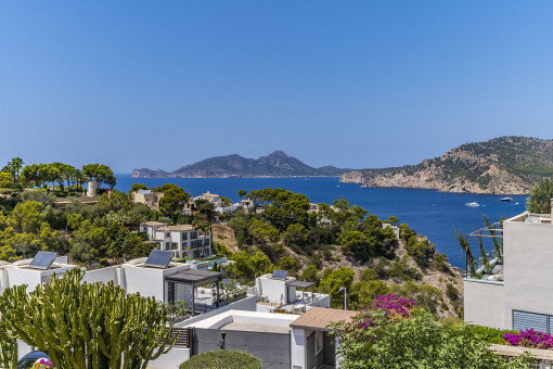 Charmantes Penthouse mit spektakulärem Panoramablick in bezaubernder Anlage in Port d'Andratx