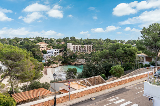 Fanatisches, kernsaniertes Apartment im obersten Stockwerk mit Blick auf die Bucht von Cala Santanyí