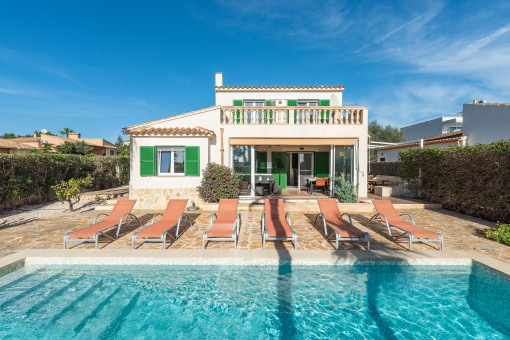 Wunderschönes Haus mit Pool und Ferienvermietlizenz in Sa Rapita