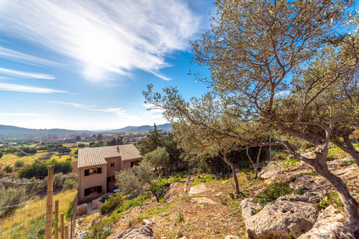 Freistehendes, grosszügiges Haus mit fantastischem Weitblick und Pool in Alaró