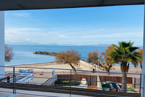 Balkon mit Meerblick