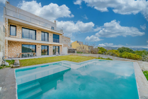 Neubau-Haus mit toller Aussicht in Campanet