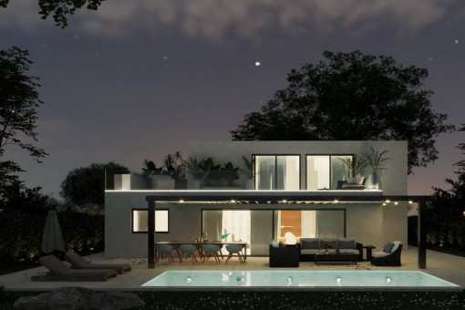 Villa bei Nacht