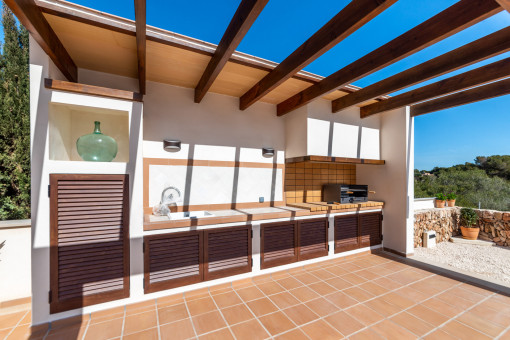 Terrasse mit Grillbereich