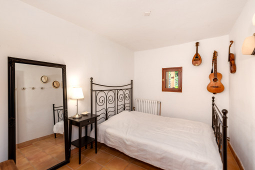 Schlafzimmer 4
